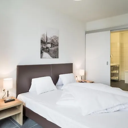 Awesome In With Wifi And 3 Bedrooms 2 Apartment Zell am See